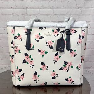 Kate Spade schuyler lily blooms Perfect Spring Summer bag! NWT medium tote!